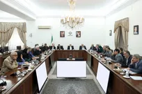 عارف: اقدامات ضربتی برای کاهش مصرف را از همین امروز شروع کنیم/ باید واقعیت‌ها را در خصوص وضعیت آب کشور به مردم بگوییم