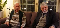 صالحی به دیدار حسن ریاحی پیشکسوت عرصه موسیقی رفت+فیلم