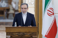 Araghchi: Iran will defend every inch of its territory to the last breath