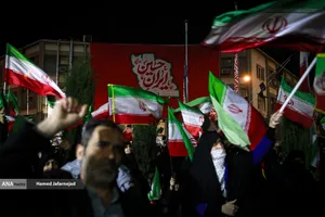 اجتماع مردمی در حمایت از رزمندگان اسلام و بیعت با رهبری و محکومیت حملات وحشیانه صهیونیستی - آمریکایی با حضور مردم انقلابی و شهیدپرور در میدان شهدا تهران