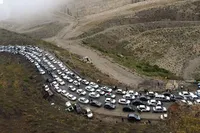ترافیک سنگین در هراز و آزادراه قزوین ـ‌کرج/ بارش برف‌وباران در جاده‌ها