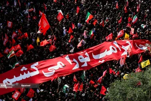 تشییع پیکر مطهر آقای شهید ایران و خانواده ایشان در مشهد