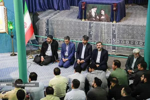 مراسم تجدید عهد با خادم حرم ایران "عهد خدمت" در حسینیه جماران