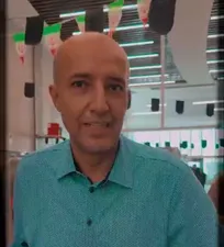 آن طرف سراب است اما اینجا وطنم است