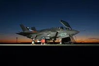 افسانه F 35