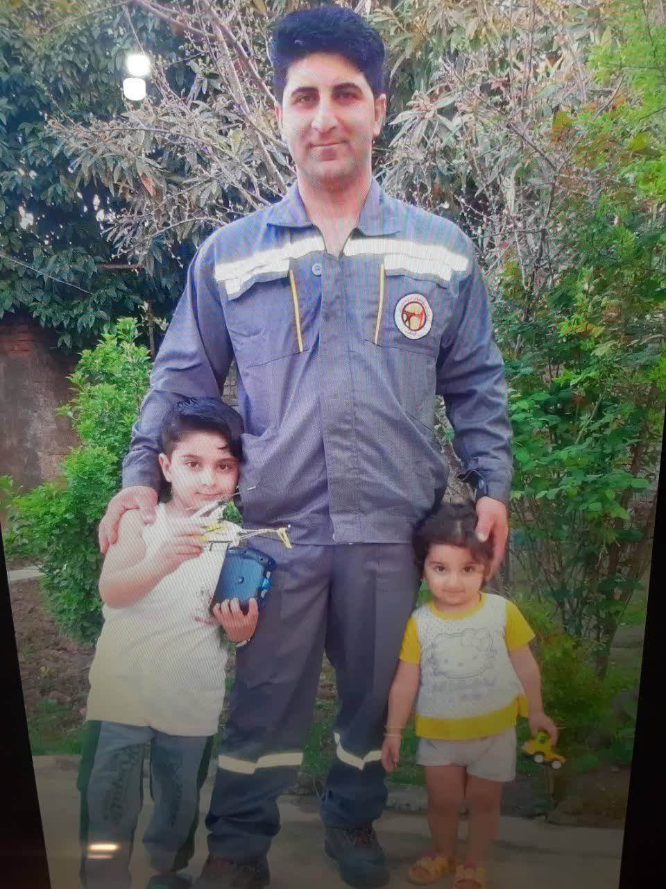 شلیک گلوله تروریست‌ها به کارمند اداره برق قائمشهر/ برای حفاظت از تاسیسات به شهادت رسید