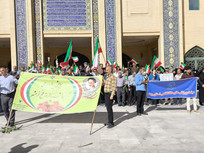 شاکریم که پس از شهادت رهبر انقلاب، بعثت دوباره مردم رخ داد