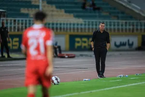 دیدار تیم&zwnj;های فوتبال پرسپولیس - چادرملو
