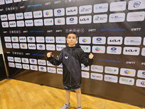 لاعب إیراني يفوز بالمیدالیة الفضیة في مسابقات تنس الطاولة في البحرین