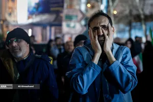 مراسم عزاداری در سوگ رهبر شهید انقلاب - میدان ونک