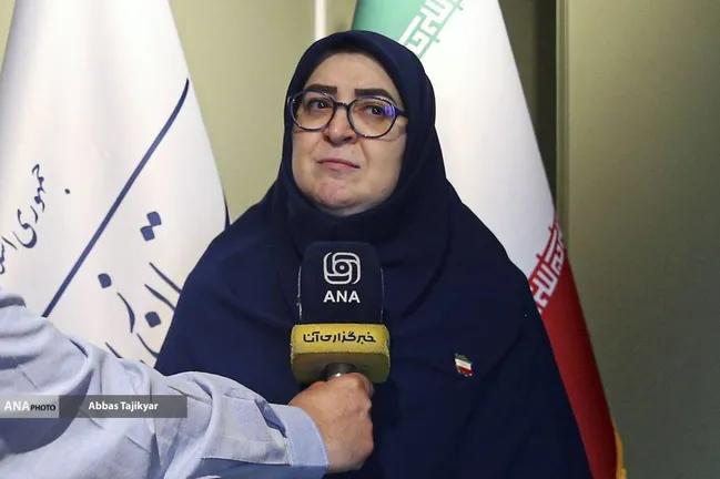 تلاش دولت برای اعتلای زبان فارسی در حوزه رسمی و مردمی/ به پیام رهبر انقلاب افتخار می‌کنیم