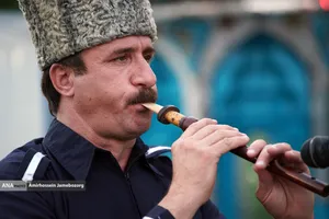 اجرای موسیقی آذری در میدان هفت تیر تهران