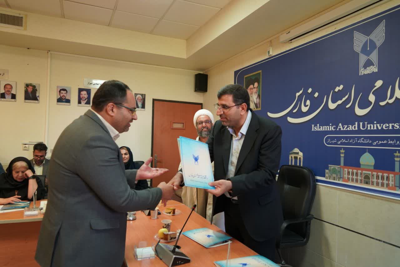 روایتی تکان‌دهنده از پهلوانی که مدالش از جنس ایثار بود؛ وقتی معلم لامردی جان خود را فدای دانش‌آموزان کرد