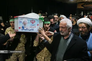 وداع با پیکر&zwnj; مطهر  شهید حجت&zwnj;الاسلام علی رازینی رئیس شعبه ۳۹ دیوان عالی کشور در معراج شهدای تهران
