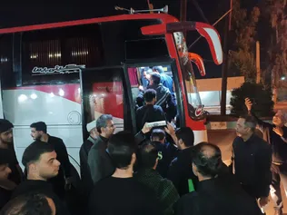 کاروان دانشگاهیان دانشگاه آزاد اسلامی دزفول راهی قم شد