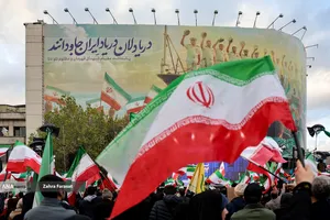 لحظه تحویل سال ۱۴۰۵ - میدان انقلاب