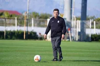 قلعه‌نویی: کاستاریکا تیمی سخت‌کوش و منظم است/ روند پیشرفت تیم را تا جام جهانی ادامه می‌دهیم