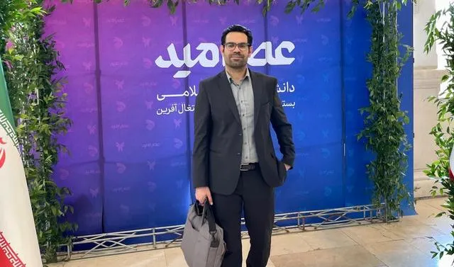 کیوان ملانوروزی کیوان ملانوروزی