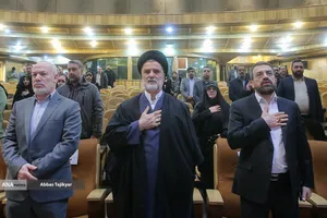 حجت الاسلامی سیدمحمود نبویان و محمودی نمایندگان مردم در مجلس و ابوشریف نماینده جنبش جهاد اسلامی فلسطین