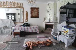 محله نارمک میدان 7 - ساختمان های همسایه و مجاور محل زندگی دکتر علی باکویی، دانشمند هسته&zwnj;ای به همراه همسر و ۲ فرزندش در حمله رژیم صهیونی به برخی مناطق و منازل مردم، شهروندان و دانشمندان هسته ای کشورمان در جریان جنگ تحمیلی دوازده روزه