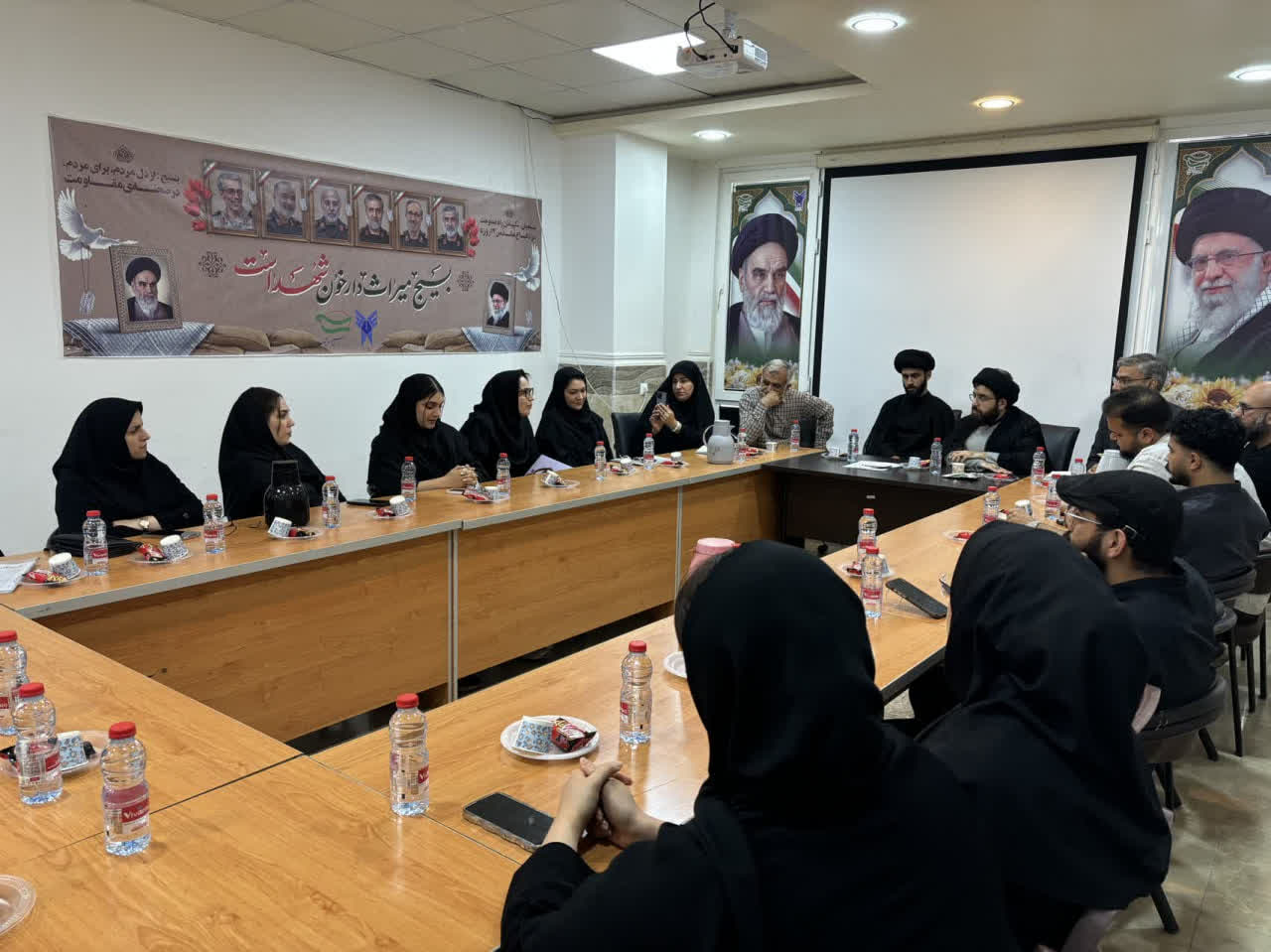 دانشجو، موذن جامعه در میدان بحران؛ ایراندوستی نقطه اشتراک همه جریانات دانشجو، موذن جامعه در میدان بحران؛ ایراندوستی نقطه اشتراک همه جریانات