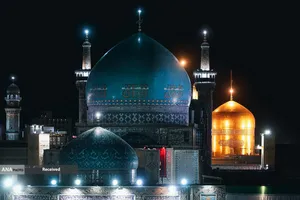 مراسم اقامه نماز بر پیکر مطهر رهبر شهید انقلاب در حرم رضوی