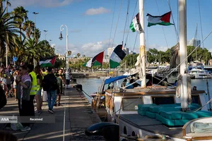 حرکت بزرگ&zwnj;ترین ناوگان"الصمود" همبستگی بین&zwnj;المللی از بندر بارسلونا اسپانیا به سوی غزه