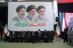 مراسم چهلم &laquo;رهبر شهید انقلاب&raquo; در تهران