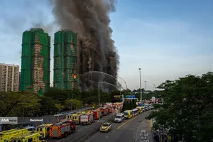 آتش&zwnj;سوزی مرگبار در برج&zwnj;های مسکونی هنگ&zwnj;کنگ