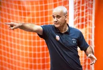 افضل: بازیکن ما به لیدر خانم آسیب نزد/ می‌خواستند موضوع پرتاب گاز اشک آور را منحرف کنند