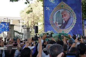 مراسم تشییع پیکر استاد فقید محمود فرشچیان