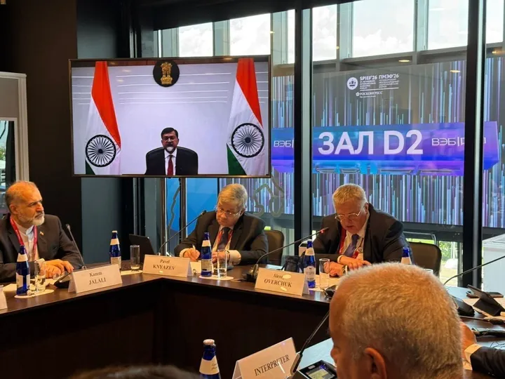 سفیر إیران في موسکو: بریکس لاعب رئیسي في ترسیخ أمن الطاقة العالمي