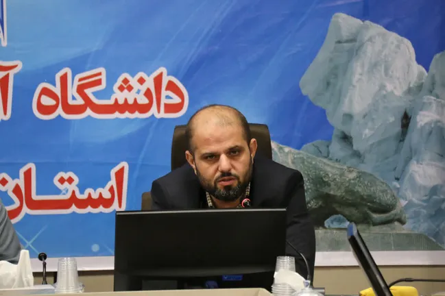 بازمهندسی ساختار دانشگاه آزاد اسلامی متناسب با نیازها و ظرفیت‌های واقعی