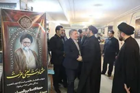 حضور رئیس شورای اطلاع‌رسانی دولت در منزل شهید خطیب در قم