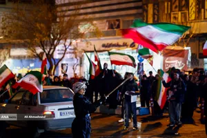 اجتماع مردمی در خونخواهی امام شهید امت - میدان انقلاب