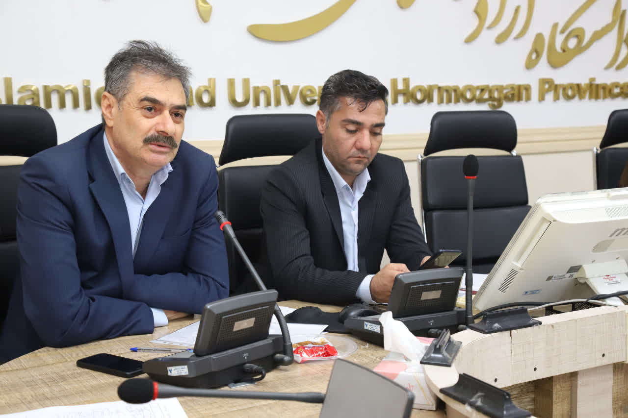 صیانت از هویت علمی دانشگاه آزاد مسئولیت مشترک همه مدیران و کارکنان است