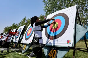 مسابقات لیگ برتر تیراندازی با کمان