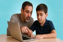 والدین در ارتقای سواد رسانه‌ای کودکان در عصر دیجیتال نقش محوری دارند