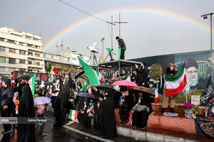 لحظه تحویل سال ۱۴۰۵ - میدان انقلاب