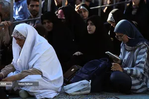 مراسم دعای عرفه در دانشگاه تهران