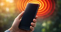 Mobile phones and cancer: what does the latest scientific evidence show?