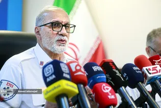 ارائه خدمات درمانی به ۱۱۵ هزار نفر در مراسم وداع و تشییع رهبر شهید/ فوتی نداشتیم
