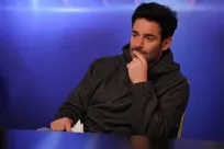 محمدرضا گلزار در کنار مردم؛ آمادگی برای ساخت مدرسه شجره طیبه میناب