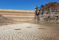 گزارش جدید از میزان آب موجود در سد ها/ فیلم‌های فضای مجازی را باور نکنید+فیلم