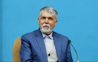 مدرسه میناب نماد ملی، هویتی و تاریخی ماست/ هنرمندان هنرهای نمایشی روایتگران تاریخ هستند