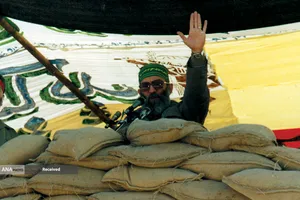 مجموعه تصاویر قاب های ماندگار از مجاهد خستگی ناپذیر حضرت آیت&zwnj;الله العظمی شهید سیدعلی حسینی خامنه&zwnj;ای(رحمه الله علیه)