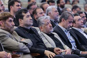 تجلیل از تیم&zwnj;های قهرمان دانشگاه آزاد اسلامی با حضور دکتر بیژن رنجبر
