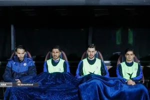 نیمکت ذخیره تیم فوتبال استقلال