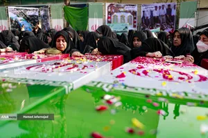 تشییع پیکر مطهر 100 شهید گمنام - معراج شهدا