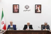 عارف: خدمتگزاران مردم در دولت برای حل مسائل و مشکلات شبانه‌روزی کار می‌کنند و تعطیلی نمی‌شناسند